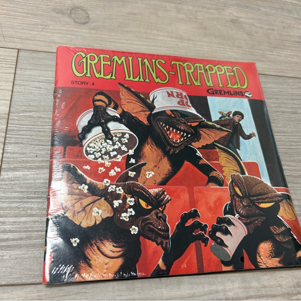 New in package! Vintage 1984 Gremlins-Trapped Story 4 Read Along Book & Record